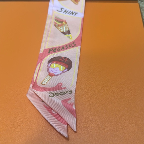 Hermes Pink Twilly Patterned Silk Scarf Funny IceCream - Picture 2 of 9